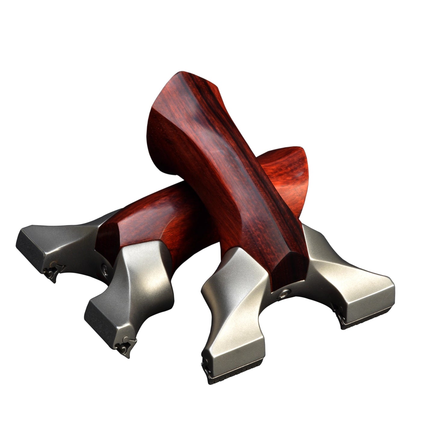 龍歯鬼鍛 スリングショット パチンコ ステンレス木柄スリングショット 龍の歯型ゴム固定クリップ 動物駆除器 発射装置 害獣・害虫防除器 流線型アウトドア ターゲットゲーム 練習用スリングショット アウトドア玩具セット 狩猟 クマ防除用品 クマ駆除ツール