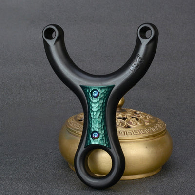 シングルカード(固定)式スリングショットとトップカード(固定)式スリングショットに輪ゴムを簡単かつ完璧に装着する方法