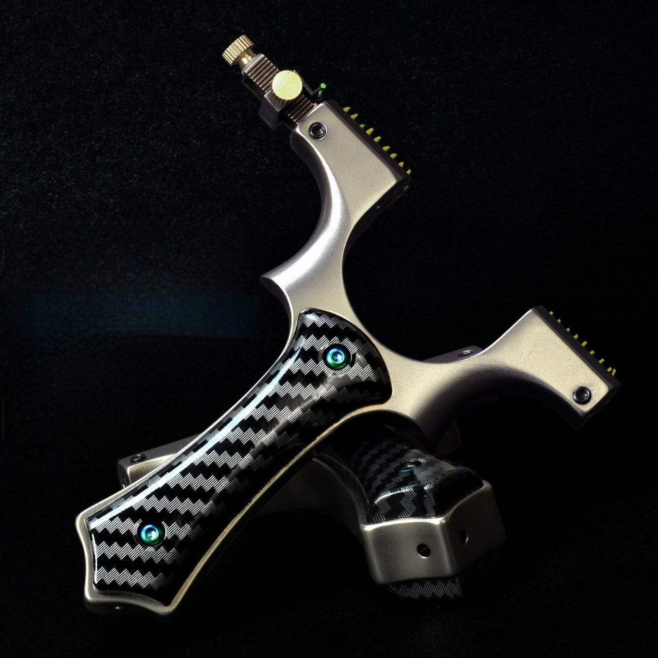 龍歯子牛 スリングショット 龍の歯型ゴム固定クリップ パチンコ ステンレス鋼 動物駆除器  害獣・害虫防除器 流線型アウトドア  練習用 狩猟 クマ防除用品 クマ駆除ツール