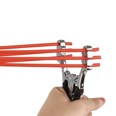 スリングショット パチンコ 動物撃退器 スリングショットゴムバンド 替えゴム 大人向け屋外スポーツゲーム兼用カタパルト くまよけ道具 携帯型 軽量 握る器具 贈 陶土弾 輪ゴム 収納ケース付き マグネットリング 害獣・害虫対策器 牛头 合金 ショット スリング ファルコン