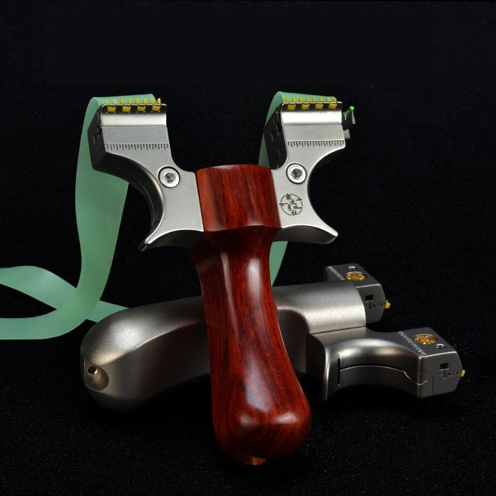 龍歯風神斬り スリングショット 可変式外弓門幅 パチンコ チタン合金の弓頭 動物駆除器 発射装置 害獣・害虫防除器 流線型アウトドア ターゲットゲーム 練習用スリングショット アウトドア玩具セット 狩猟 クマ防除用品 クマ駆除ツール